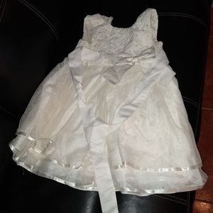 2 girls dresses